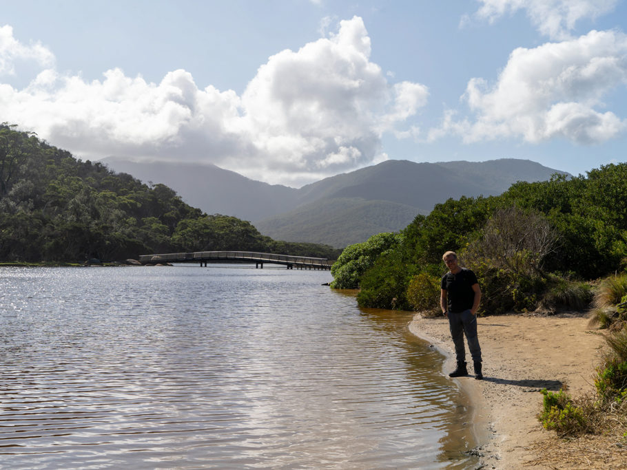 Jo am Tidal River im Wilsons Promontory N.P.