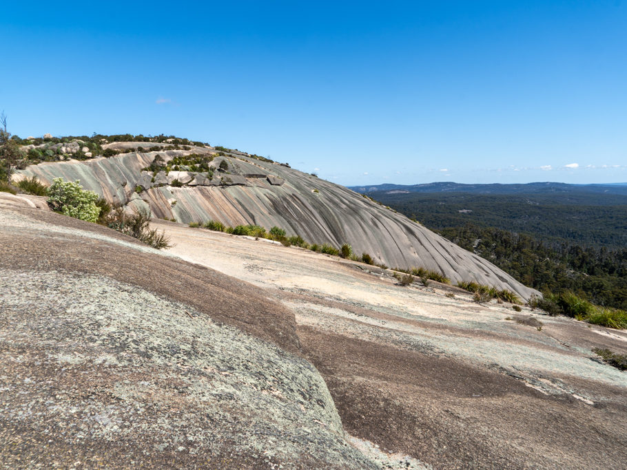 Die Kuppe des Bald Rocks mit ihrer eigenen Gesteinsstruktur