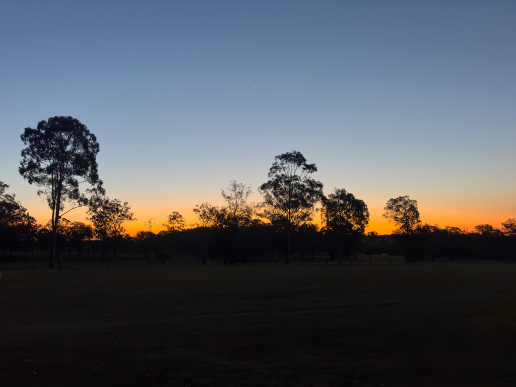 Sonnenuntergang auf dem Proston Golf Club Campground