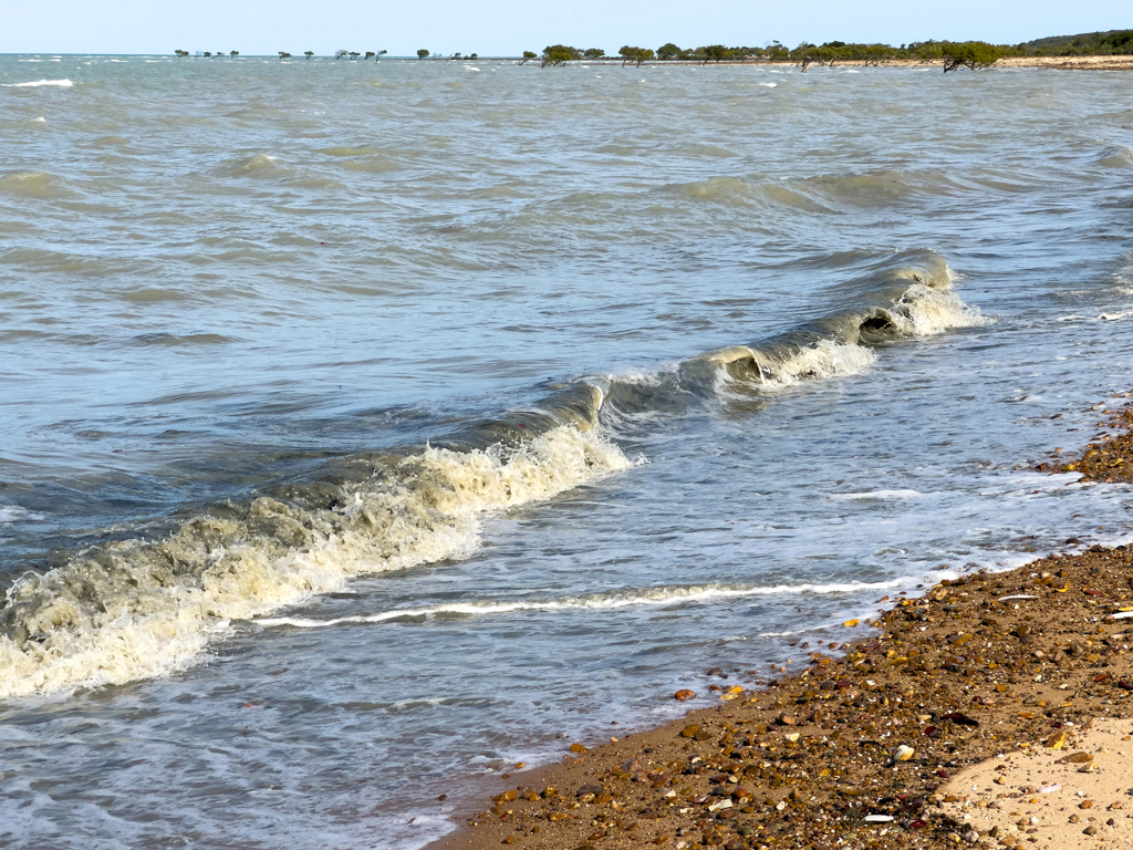 Hier, wo es viel Seegras in Strandnähe gibt, ist das Meer eher trüb als klar