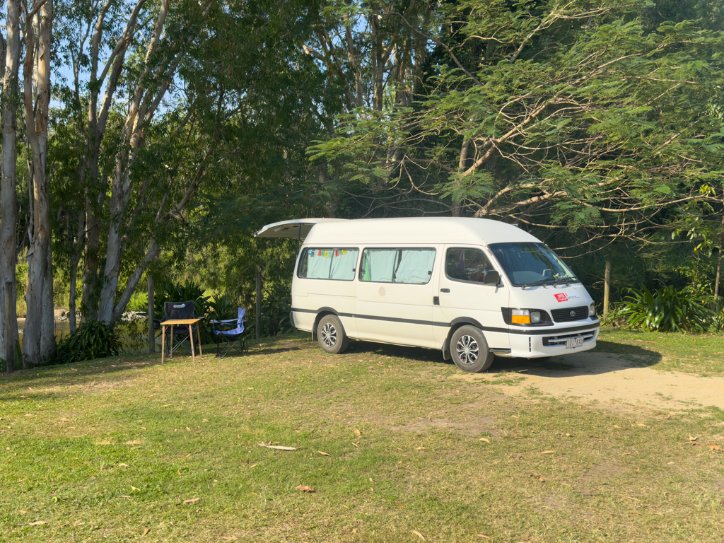 Direkt am River: Unser Stellplatz im Neem Hall Campground