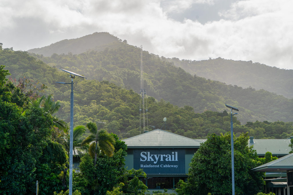 Smithfield. Startpunkt von Skyrail Seilbahn die über den Regenwald führt