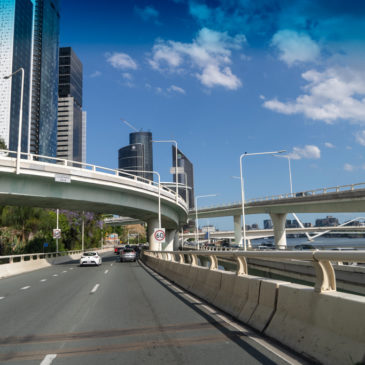 Fahrt in die Grossstadt Brisbane