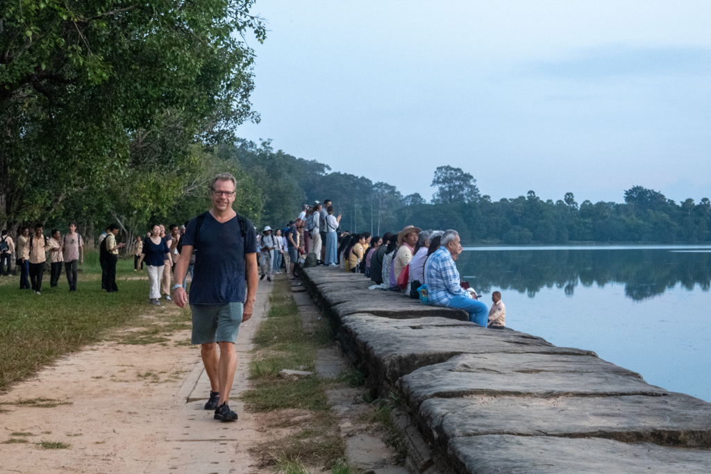 Mit Jo auf dem Weg Angkor Wat zu erkunden