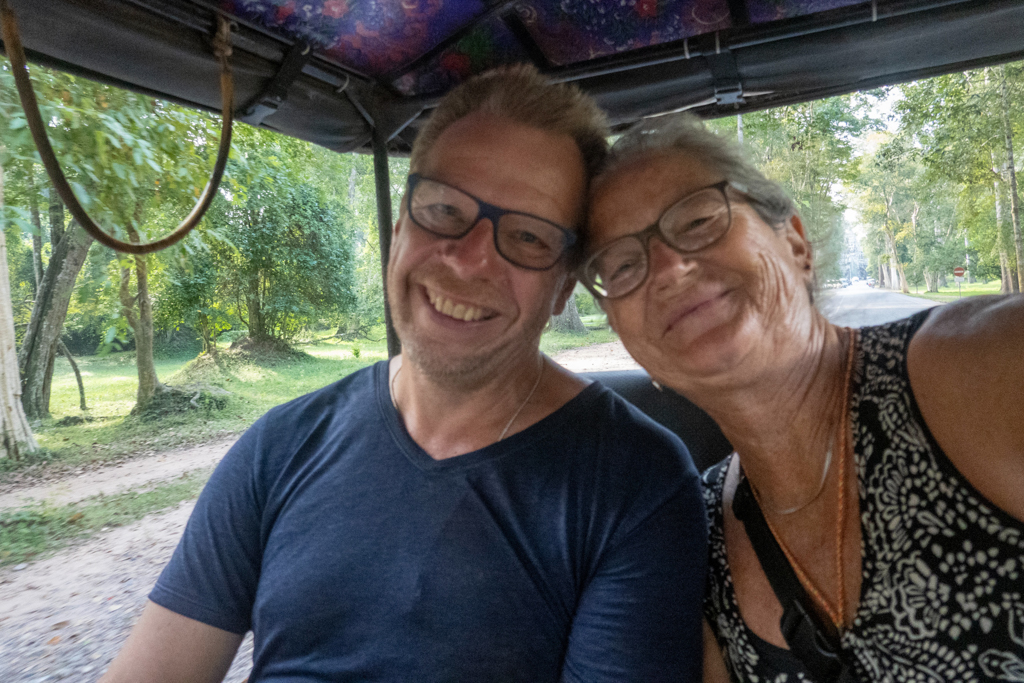 JoMa Selfie während uns Borin in seinem TukTuk durch Angkor fährt