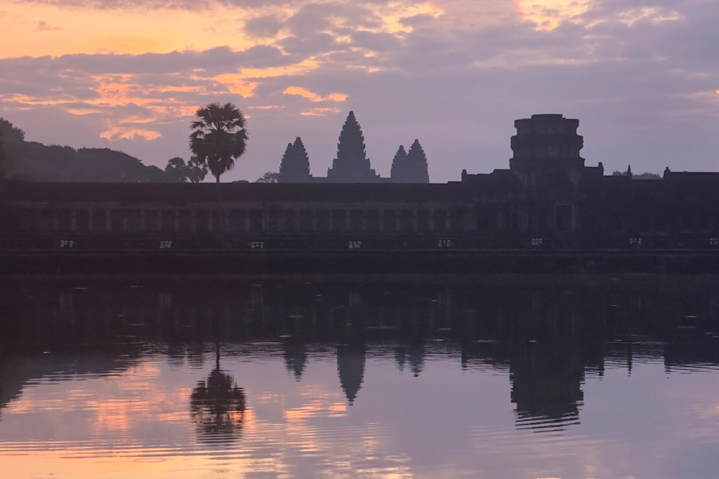 Sunrise Tour: Angkor Wat am frühen Morgen noch vor Sonnenaufgang