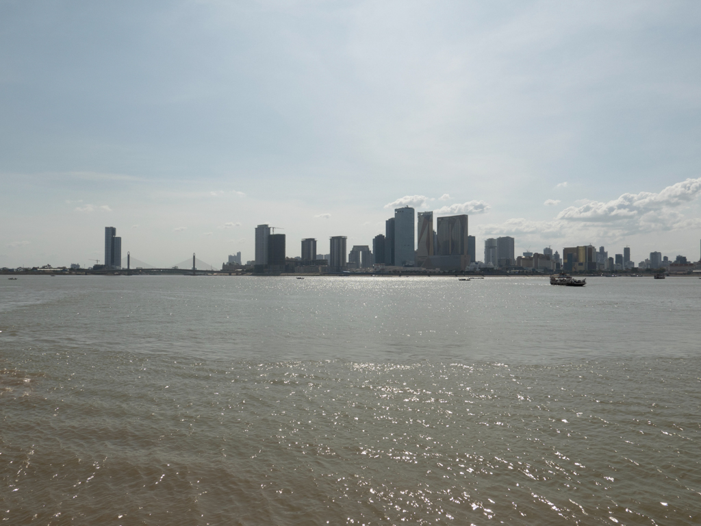 Phnom Penh am Zusammenfluss von Mekong, Tonle Sap und Bassac River