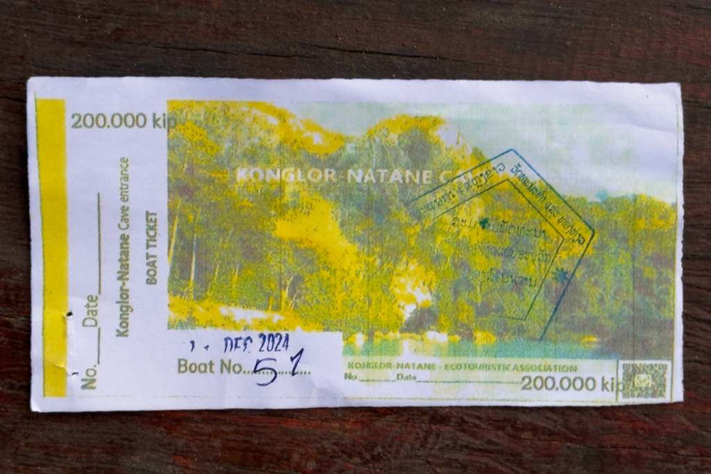 Unser Ticket für die Bootsfahrt durch die Konglor Natane Cave