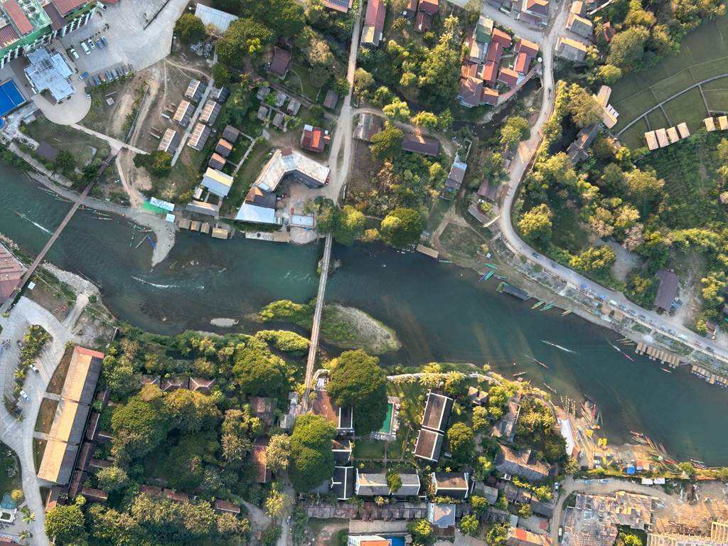 Dank Torsten: Blick aus dem Heissluftballon auf Luang Prabang