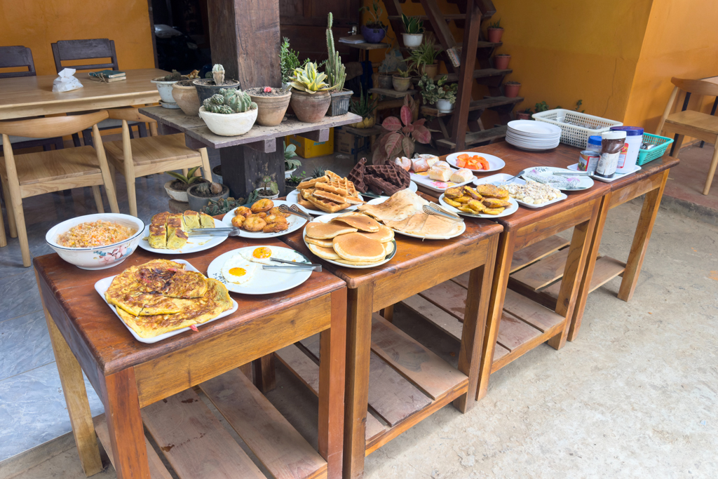 Das Frühstücksbuffet im Resti zu unserer Unterkunft