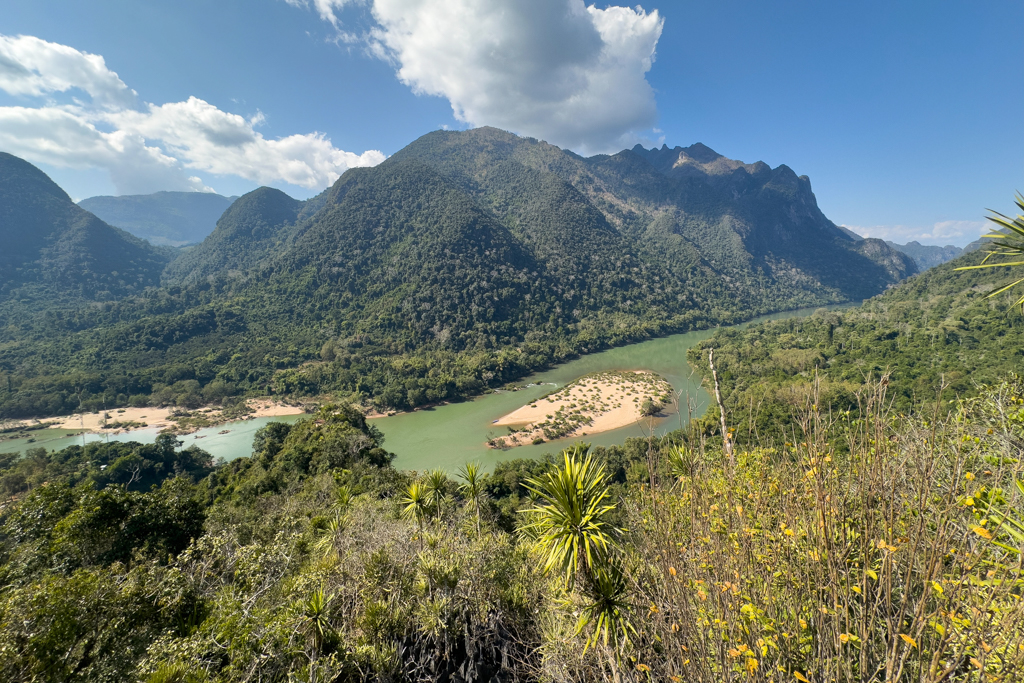 Kleines Pano auf die Landschaft vom Phanoi Viewpoint aus...