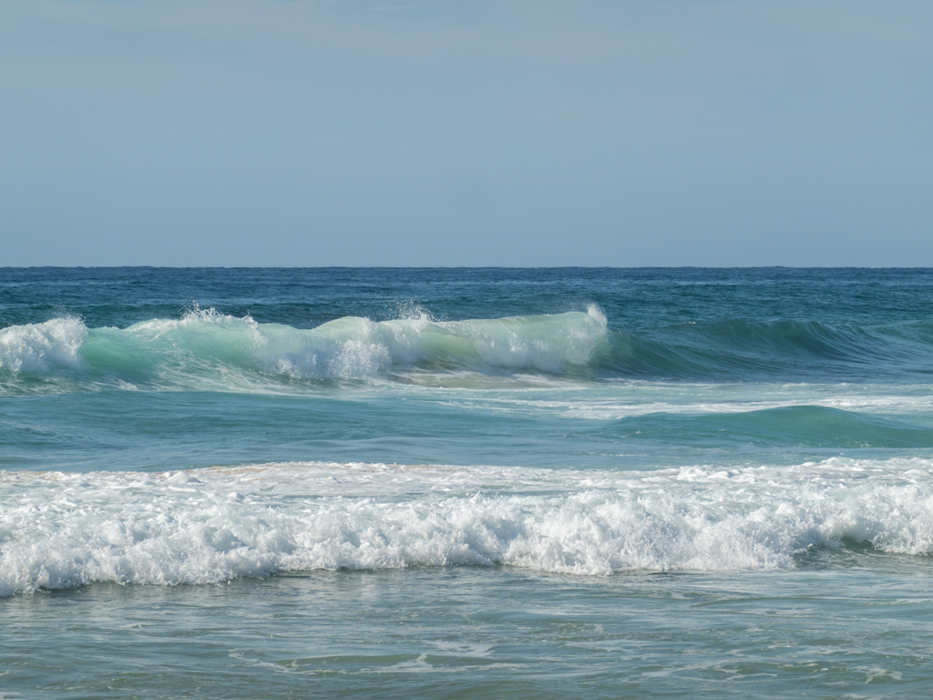 Und ewig rollt das Meer auf den Strand heran