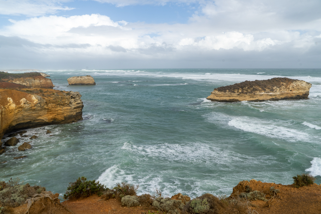 Auf der Great Ocean Road. Look Out auf der Bay of Island Coastal Park