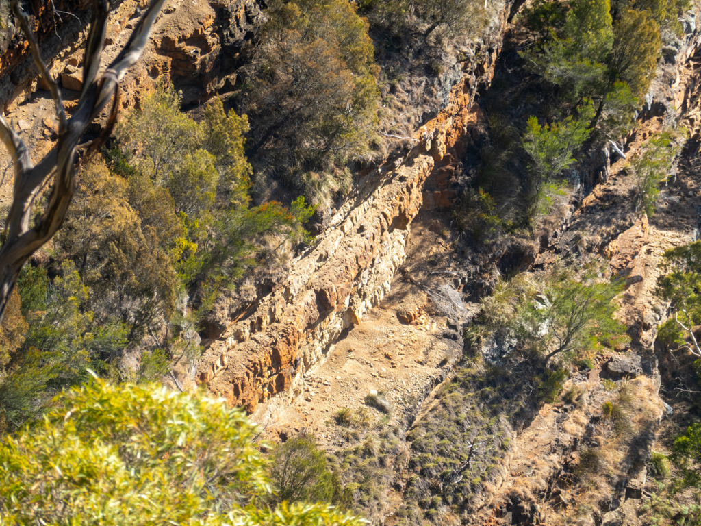 Bei den Alum Cliffs, bei den Great Tiers (Gossen Terrassen) wurde von den Ureinwohnern Ocker abgebaut