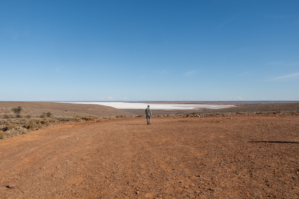 Mit Jo am Lookout und mit Blick auf die Landschaft und die Island Lagoon