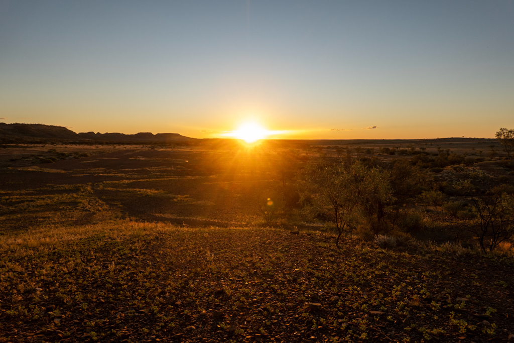 Sonnenuntergang am Kings Canyon gleich vom Campground aus gesehen