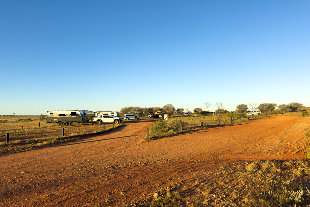 Abendstimmung über dem Campground bei den Henbury Meteorite Craters