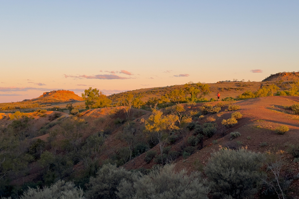 Abendstimmung mit Ma bei den Henbury Meteorite Craters