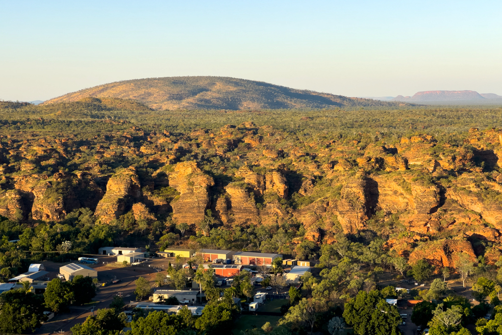 Aussicht von Kelly's Knob über die Landschaft der Mini Bungle Bungles und die Landschaft dahinter