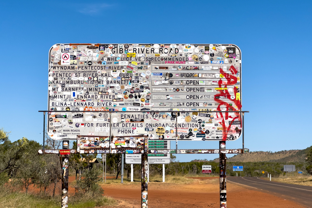 In dem ganzen Wirrwarr ist mir noch oben GIBB RIVER ROAD zu lesen