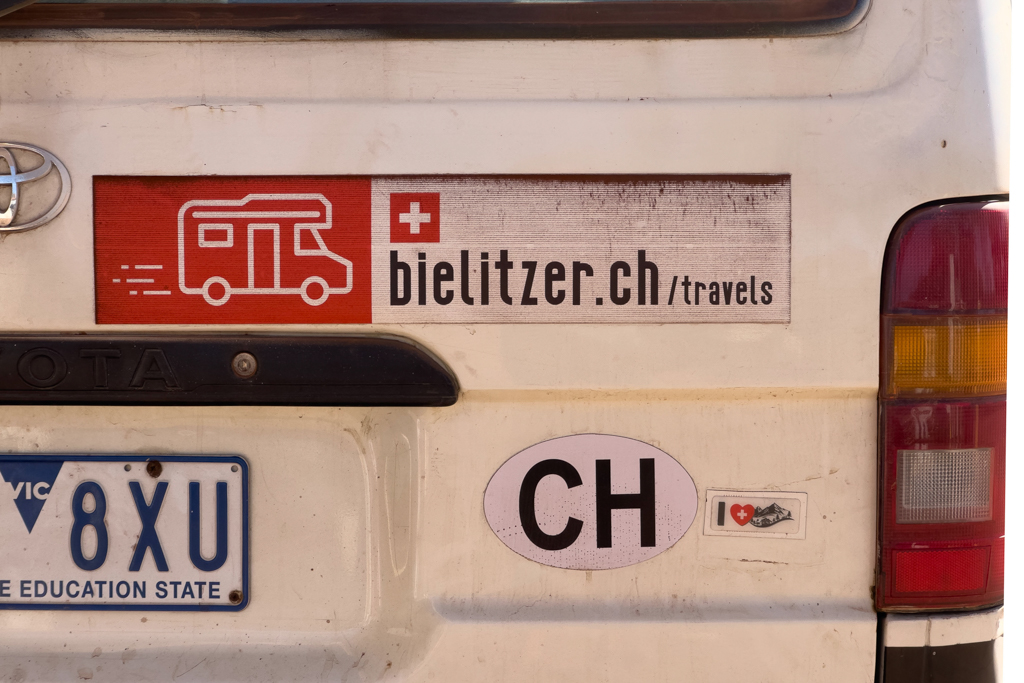 Unser Magnet-Kleberli ist mächtig mit rotem Staub verdreckt