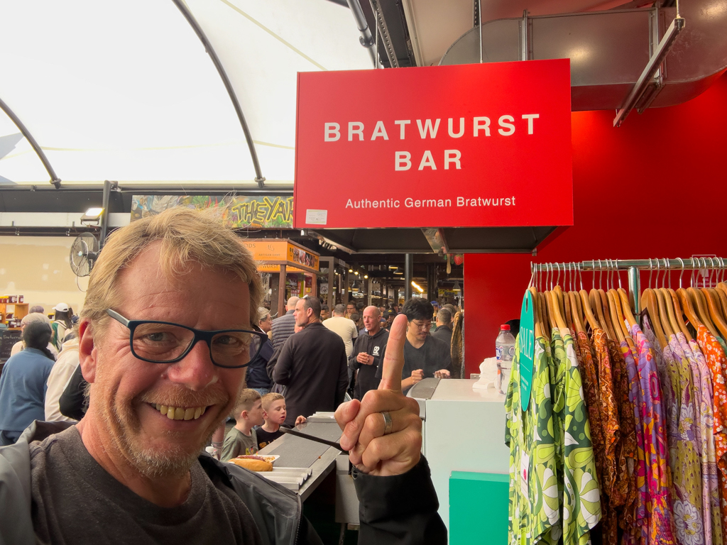 Tja, wie kommt denn die deutsche Bratwurst hierher??