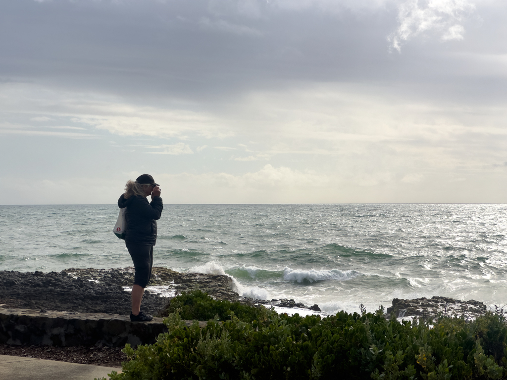 Ma fotografiert die stürmische See