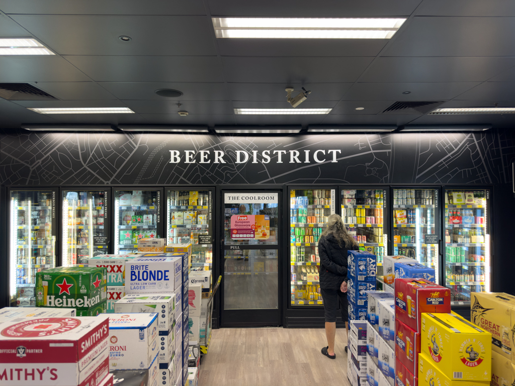 Ma im Beer District des Bottle Shops :-)