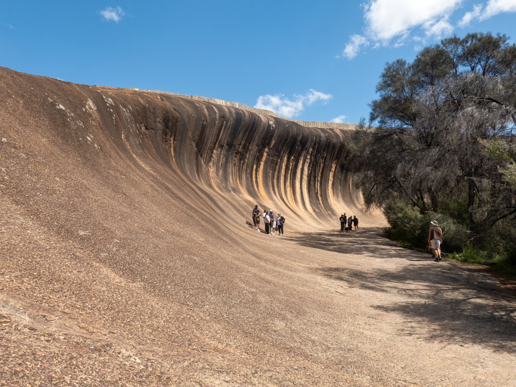 Die grosse Welle des Wave Rocks ist ein beliebter Touristen-Magnet