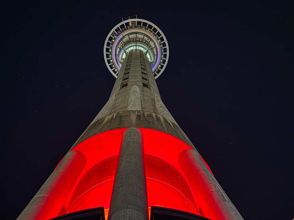 Wie eine Rakete vor dem Start: Aucklands Sky Tower
