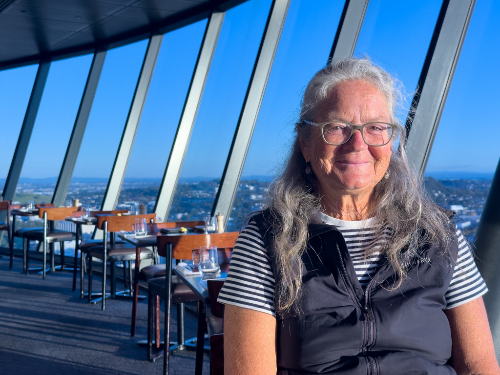 Mit Ma zum Sonnenuntergang im Sky Tower